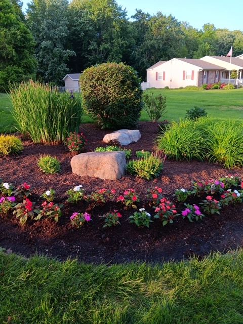 Flowerbed Installation & Maintenance Thumbnail